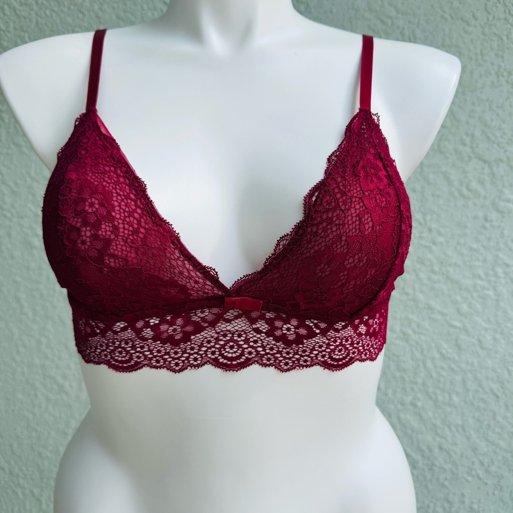 NWOT Raychic L Lace No Underwire Sexy See through lingerie wine red A B cup Bra